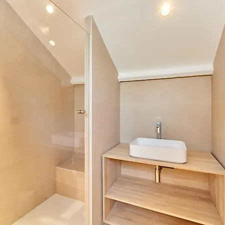 بيت للعطل Les Iris *