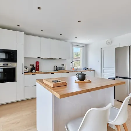 Les Iris بيت للعطل *